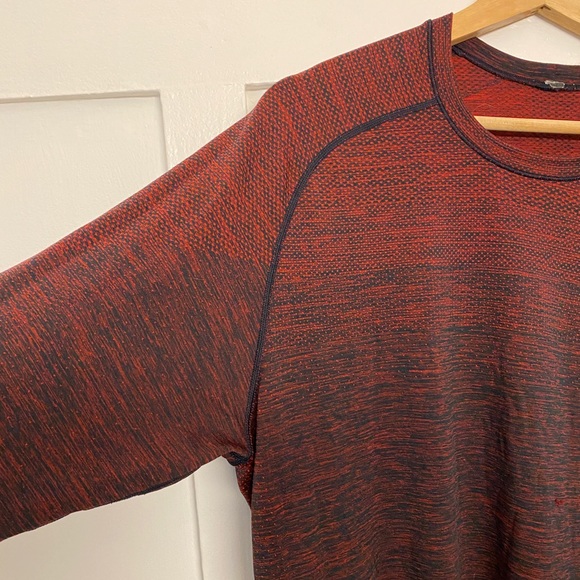 Mens Lululemon long sleeve shirt - Picture 6 of 10